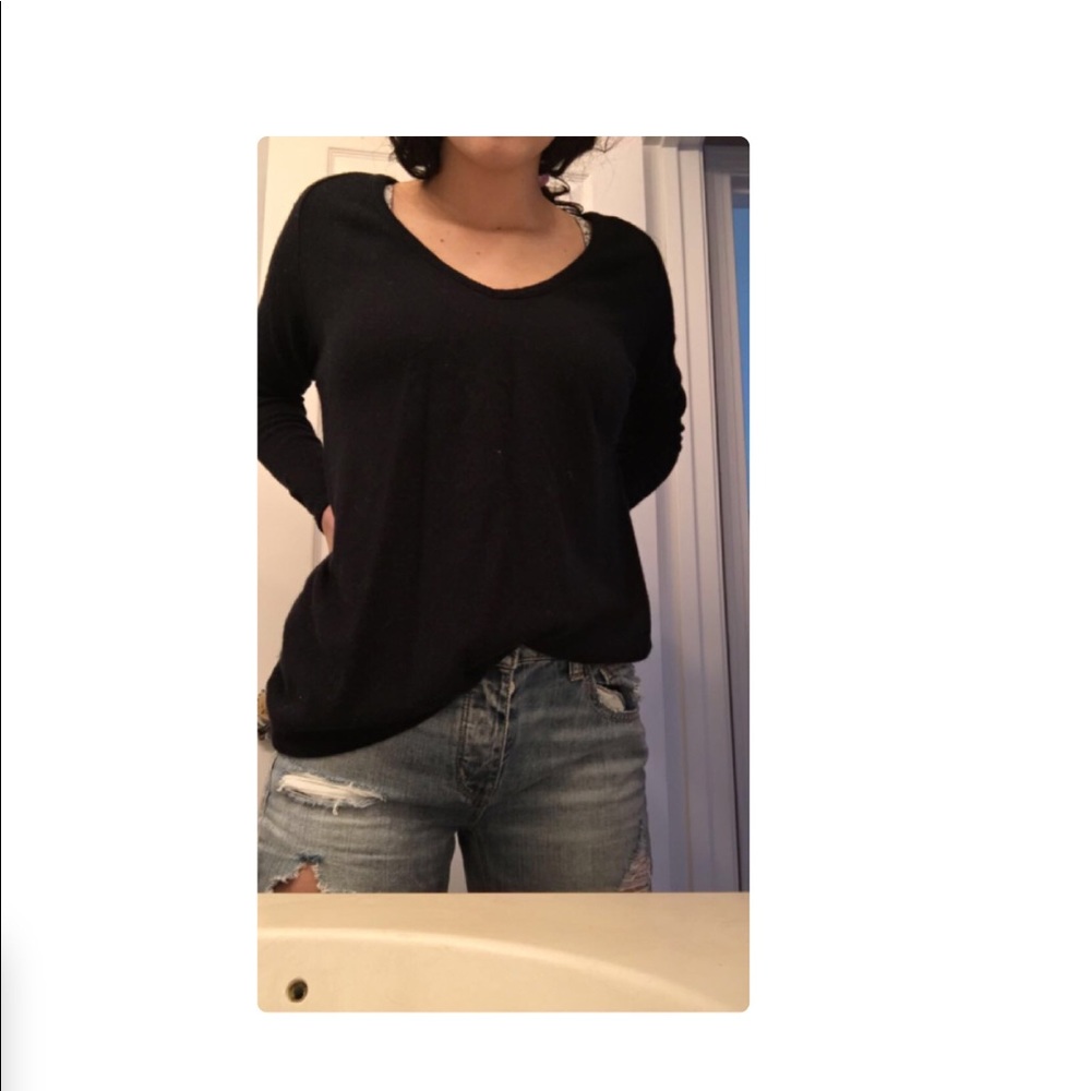 Brandy Melville Sweater